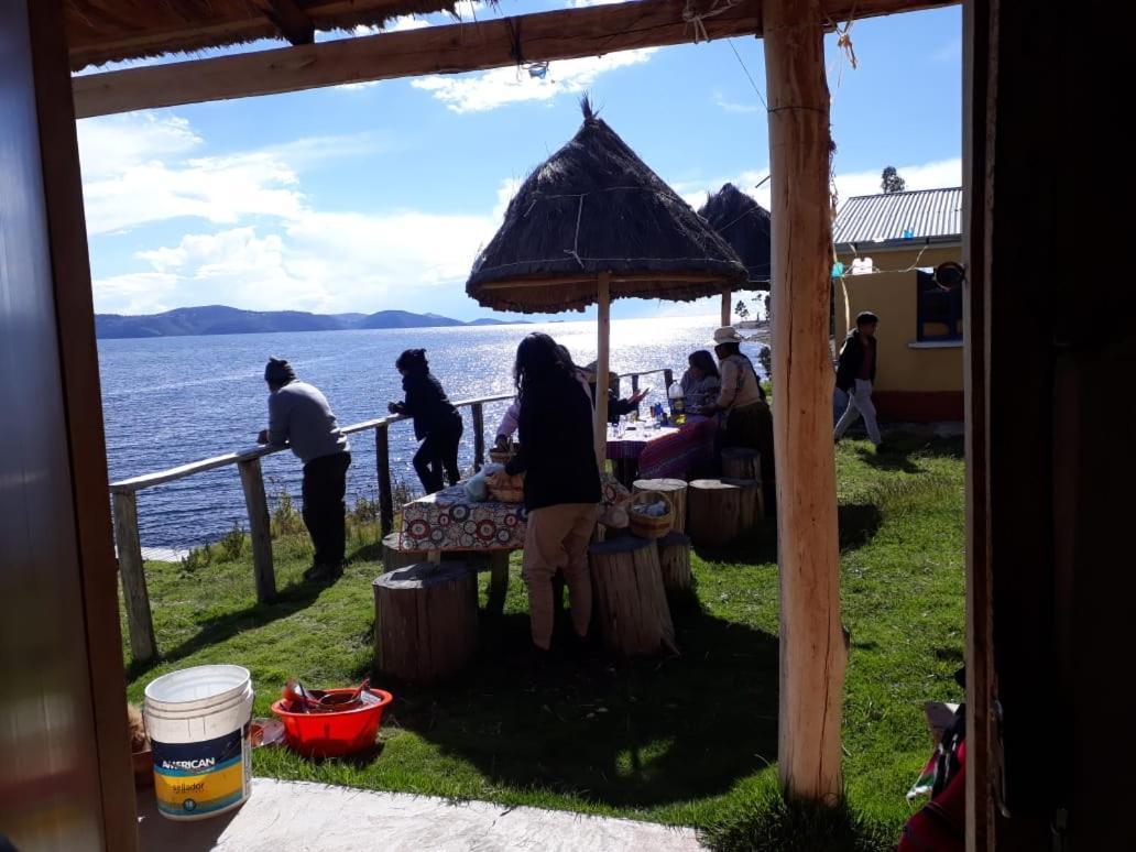 Hostal Luna Del Titikaka En Isla De La Luna Bolivia Hotel ภายนอก รูปภาพ